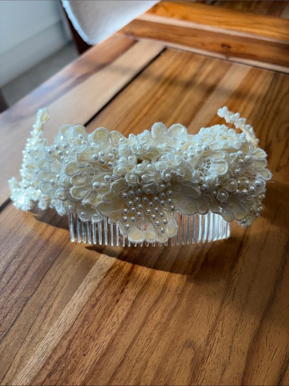 TONI FEDERICI Ivory Floral Pearl Hair Comb - Vintage, 90s
